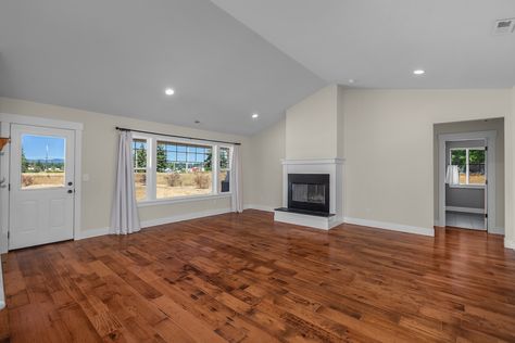 18443 Sargent Rd, Rochester, WA - Upgrade Realty6