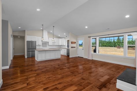 18443 Sargent Rd, Rochester, WA - Upgrade Realty8