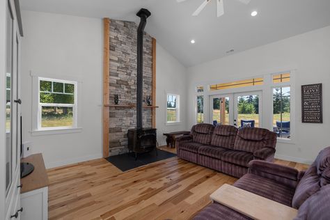 18507 Sargent Rd, Rochester, WA - Upgrade Realty14