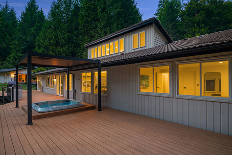19301 224th Ct NE, Woodinville, WA - Upgrade Realty50