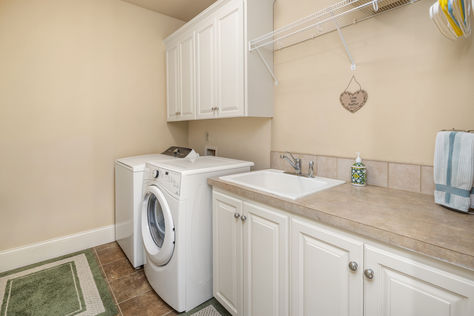 11821 SE 290th Pl Auburn, WA - Upgrade Realty42