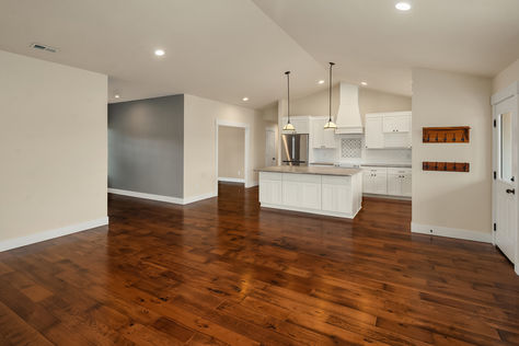18443 Sargent Rd, Rochester, WA - Upgrade Realty120