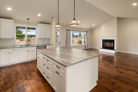 18443 Sargent Rd, Rochester, WA - Upgrade Realty123