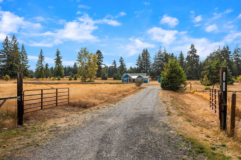 18507 Sargent Rd, Rochester, WA - Upgrade Realty100