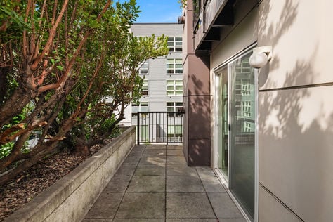 323 Queen Anne Ave N # 202, Seattle, WA - Upgrade Realty16