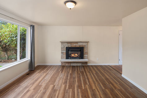 3712 S 175th St SeaTac, WA - Upgrade Realty10