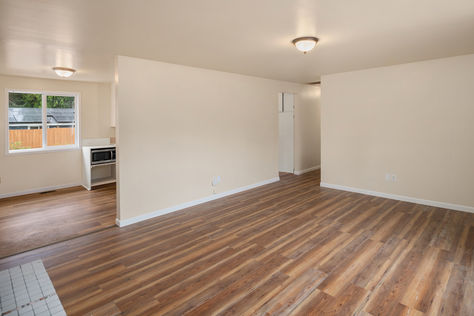 3712 S 175th St SeaTac, WA - Upgrade Realty11