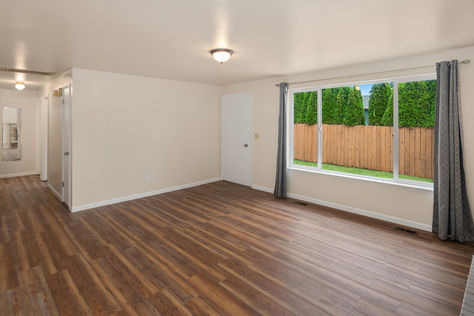 3712 S 175th St SeaTac, WA - Upgrade Realty12