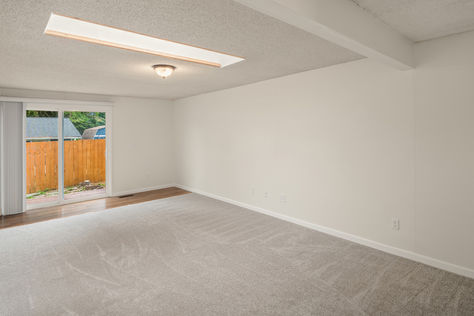 3712 S 175th St SeaTac, WA - Upgrade Realty3