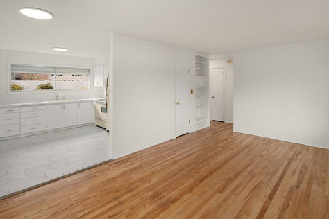 1032 16th St NE, Auburn, WA - Upgrade Realty1
