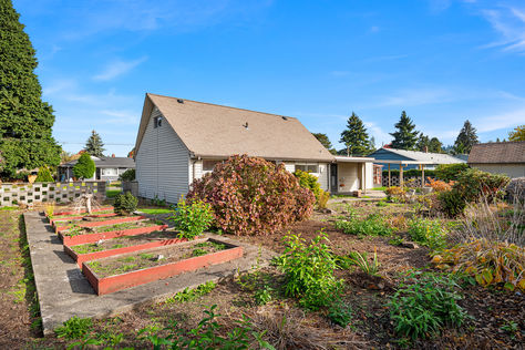 1032 16th St NE, Auburn, WA - Upgrade Realty10