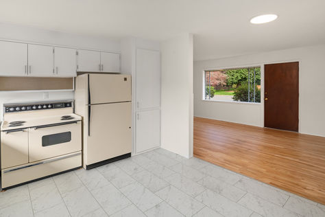 1032 16th St NE, Auburn, WA - Upgrade Realty2