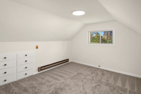 1032 16th St NE, Auburn, WA - Upgrade Realty23