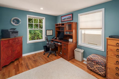 10500 Riviera Pl NE, Seattle, WA - Upgrade Realty111