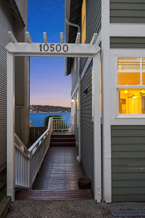 10500 Riviera Pl NE, Seattle, WA - Upgrade Realty14