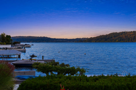 10500 Riviera Pl NE, Seattle, WA - Upgrade Realty8