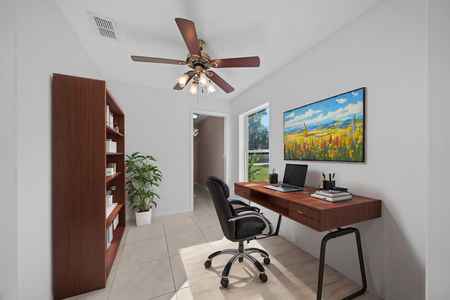 sitting room staged1