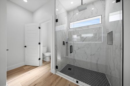 ensuite shower