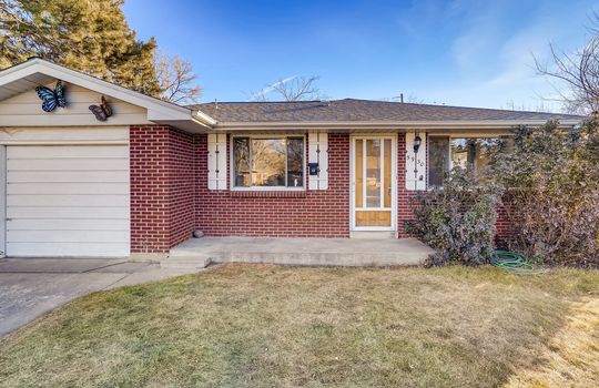 5930 Field St Arvada CO &#8211; Web Quality &#8211; 003 &#8211; 04 Exterior Front Entry