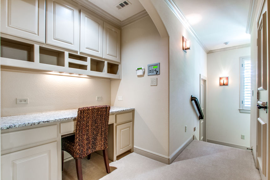 1953-winter-dr-keller-tx-76262-High-Res-28