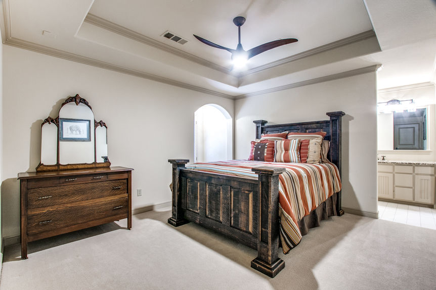 1953-winter-dr-keller-tx-76262-High-Res-29