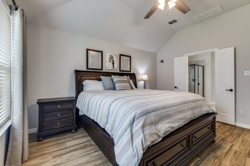 3545_Twin_MaryDavis-SH-019