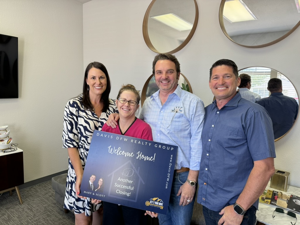 DB39D852-D5CD-476A-BC60-F4CC76CA0B7A_1_105_c