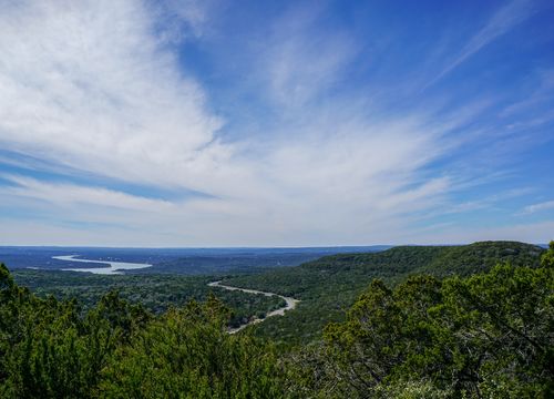 thomas-park-KeUCpLNrvqA-unsplash