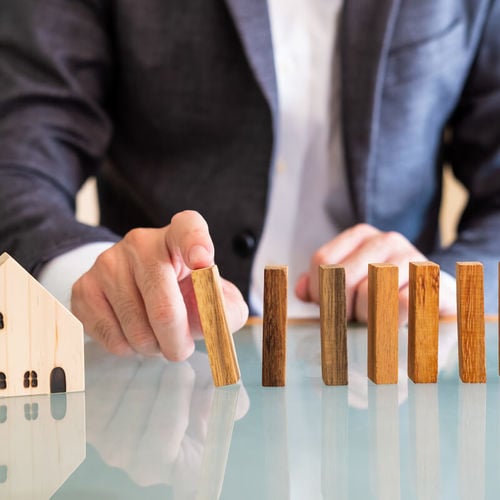 Eight strategies to help you beat all cash offers