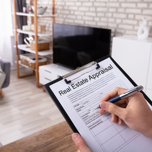 What Exactly Goes Into A Home Appraisal?