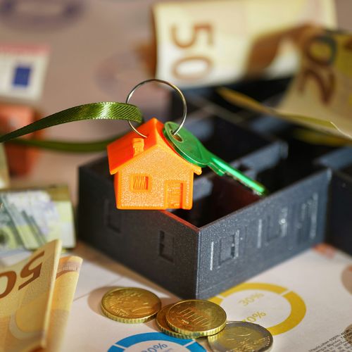 Refinance Mortgage When Interest Rates Drop: Is Now the Time?