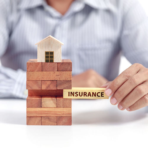 How to Choose Your Homeowner's Insurance Policy - And Why You Should Definitely Have One!