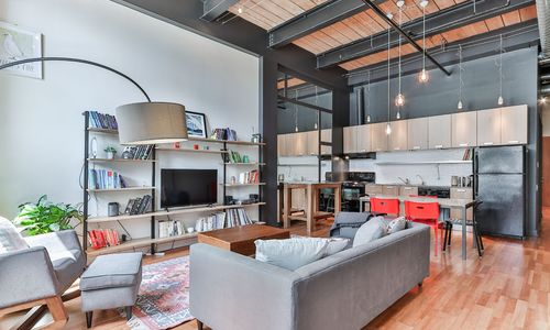 THE DIFFERENCE BETWEEN HOME WARRANTY & HOME INSURANCE
