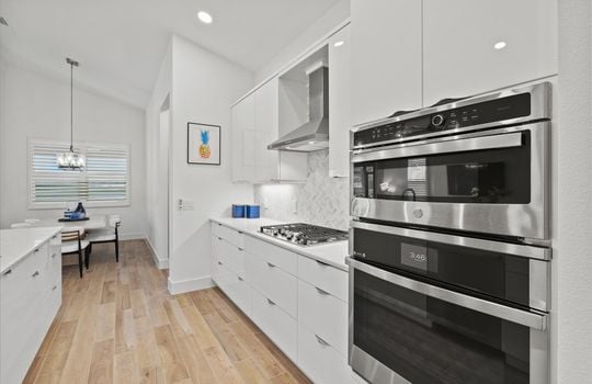 023-Interior-35