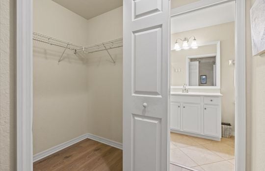 035-Interior-11
