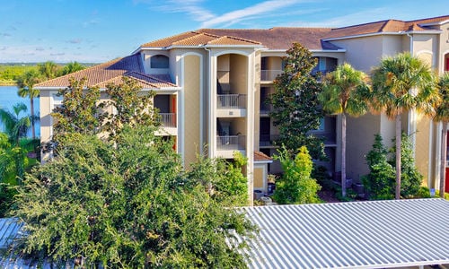 Adorable Condo Just Listed in Bradenton!