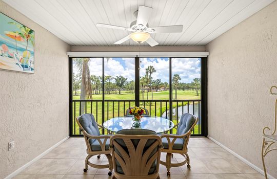 032-Interior-21