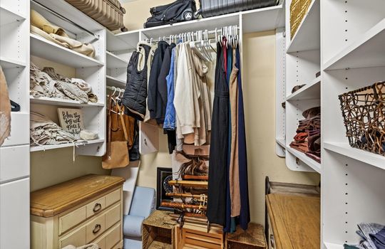 053-Interior-27