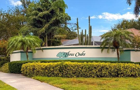 112-Three Oaks-1