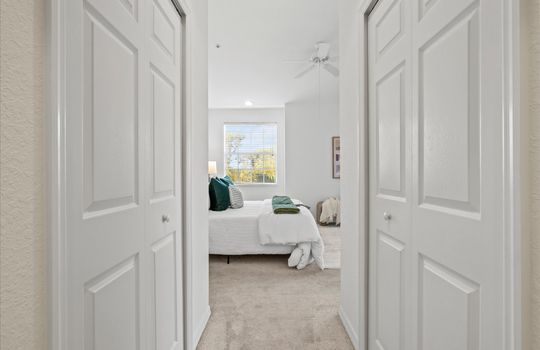 030-Interior-16