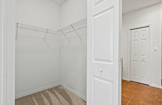 032-Interior-49