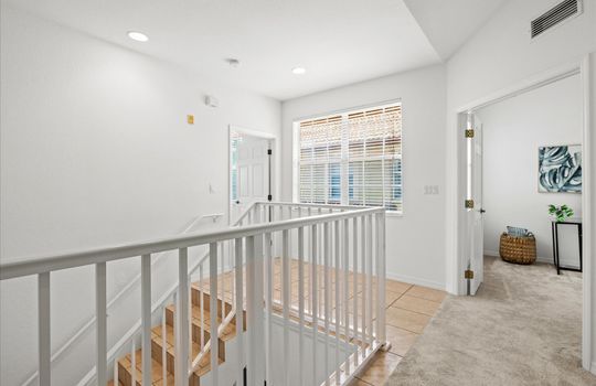038-Interior-32