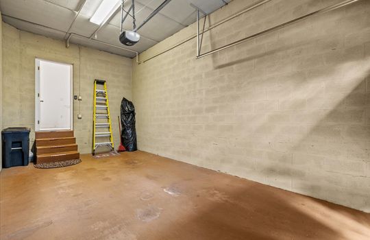 053-Interior-47