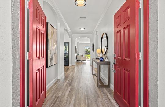 012-Interior-13