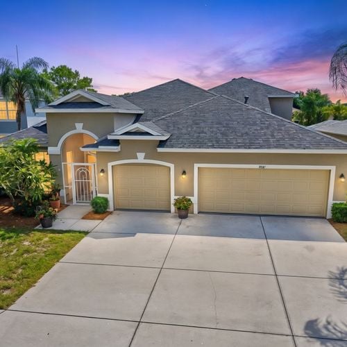 Five Bedroom home just listed in Sarasota