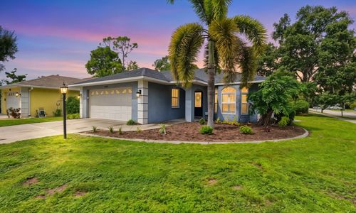 4645 Breezy Pines Rd