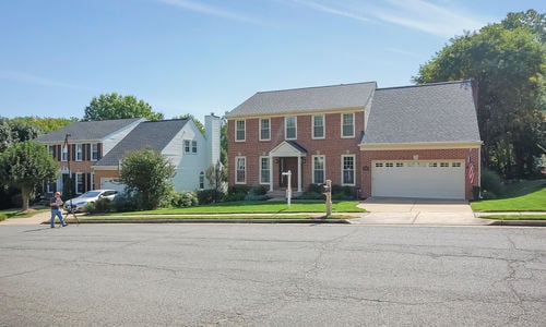 Salona Village Neighborhood Guide