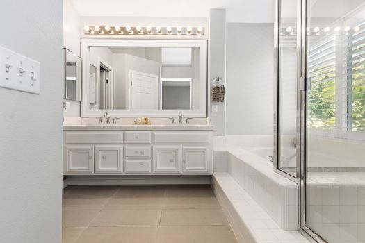 dsc_5022_51443013501_o