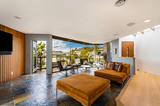 dsc_2046_51785196251_o