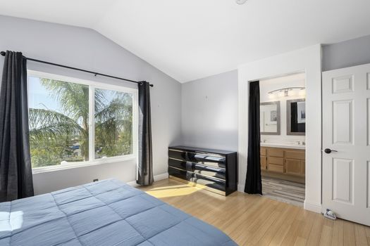 dsc_1825_51930555000_o